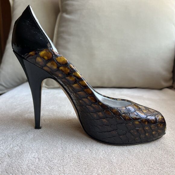 Giuseppe Zanotti Gold & Black Patent Leather Stiletto Heels EU 39 US 8 - 8.5 - Picture 4 of 16